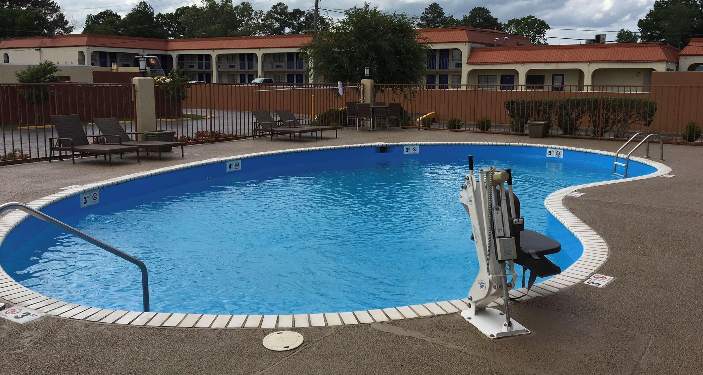 Best Western Airport Inn Перл Екстер'єр фото