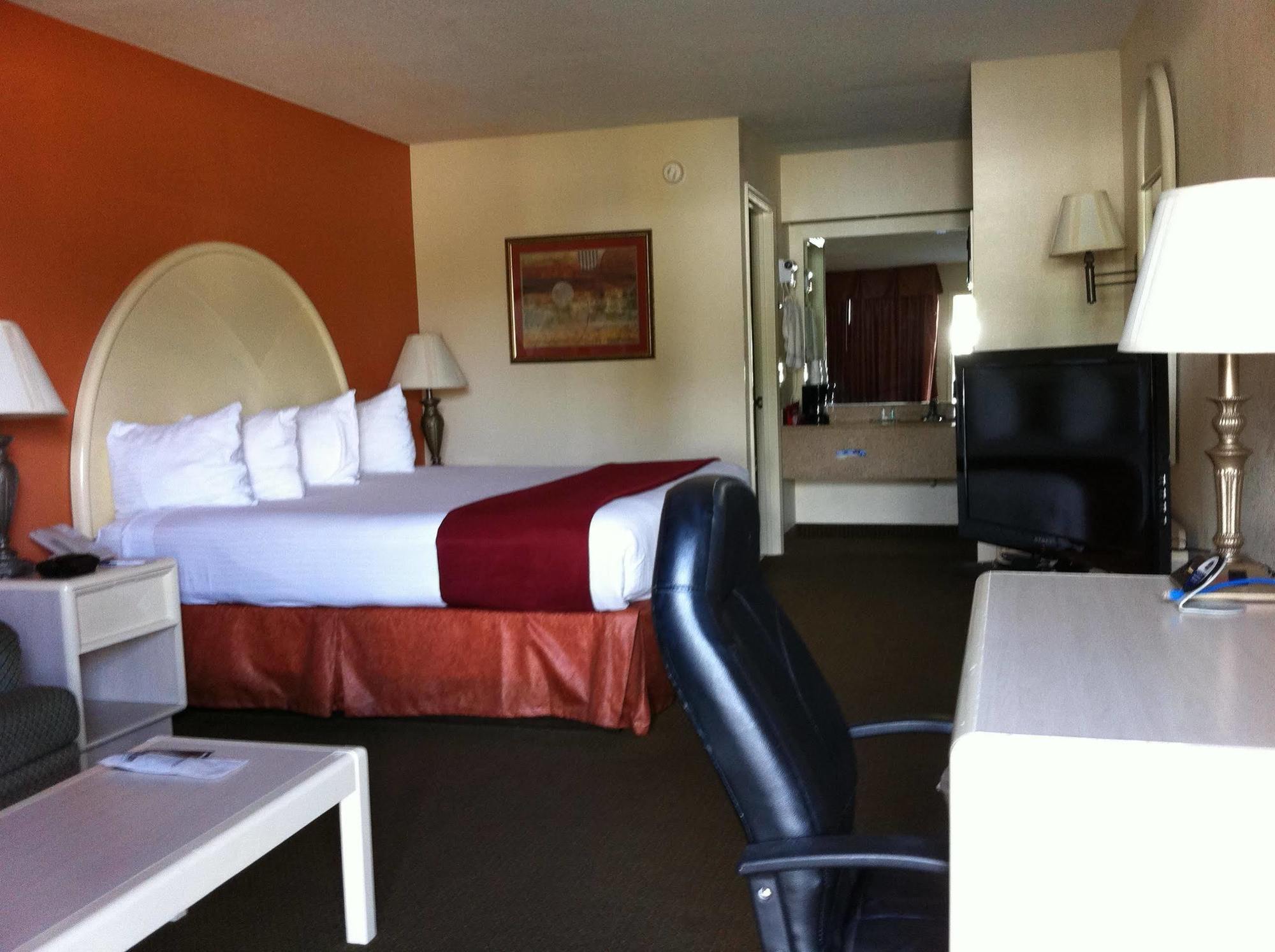 Best Western Airport Inn Перл Екстер'єр фото